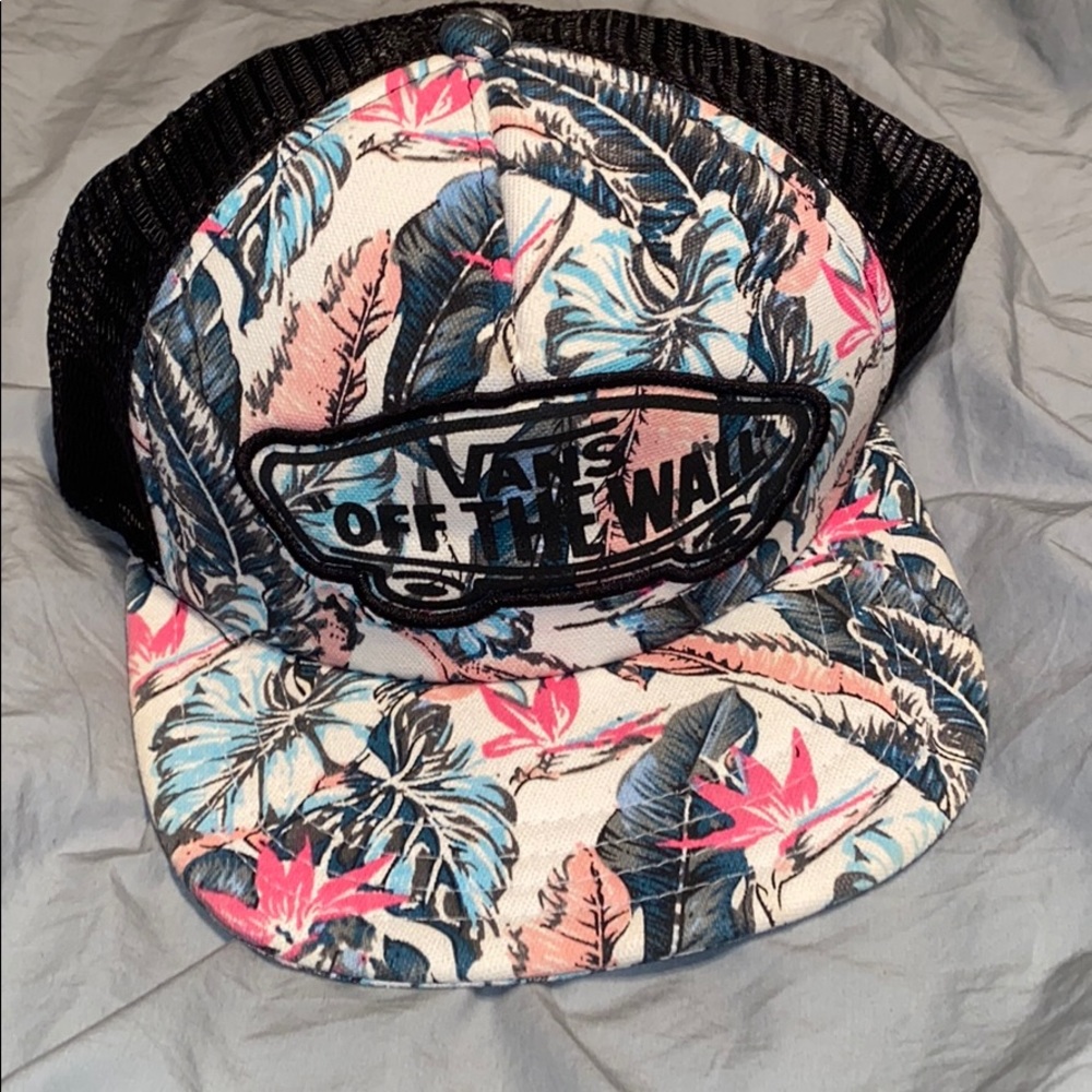 Vans fitted hat relisted